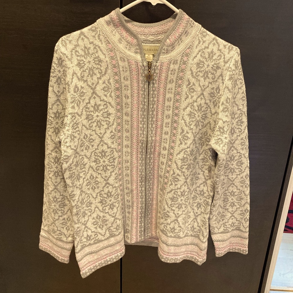 Vintage sweater in pink and grey NWOT